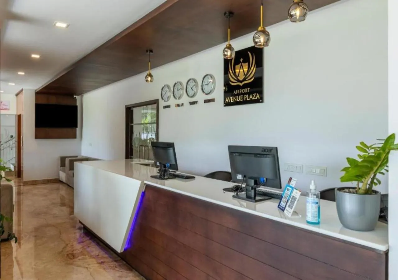 ***  Airport Avenue Plaza Hotel Nedumbassery India